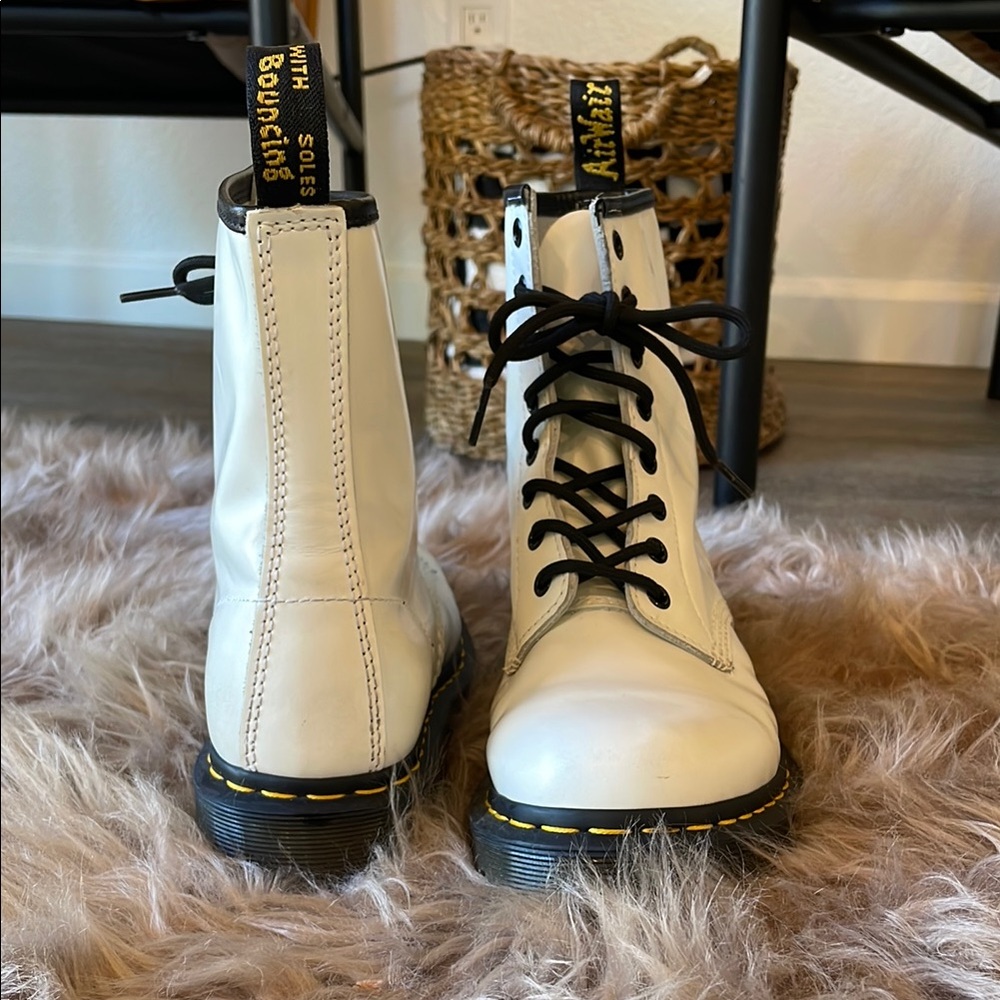 Like New Size 8 Dr. Martens White Combat Boots with Black Laces
